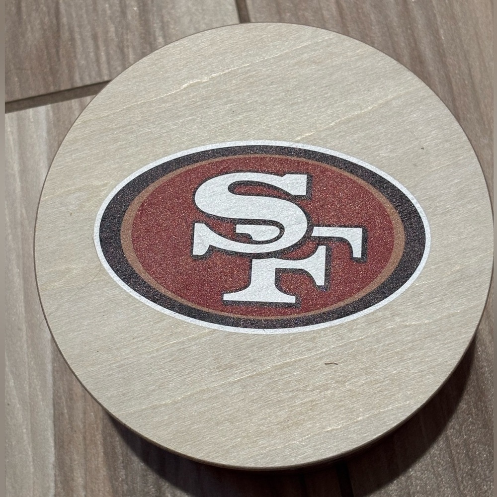 NWT San Francisco 49ers Citrus Volcano scented 14.5 oz candle